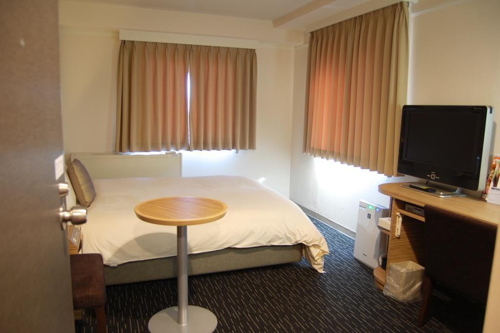 Plaza Hotel Toyota Toyota  Ruang foto