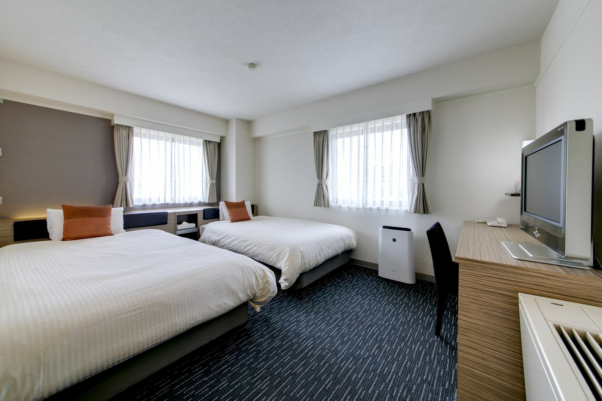 Plaza Hotel Toyota Toyota  Bagian luar foto